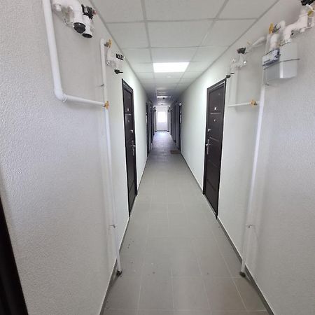 Garsoniera Luxury Kevin Apartment Pitesti Bagian luar foto